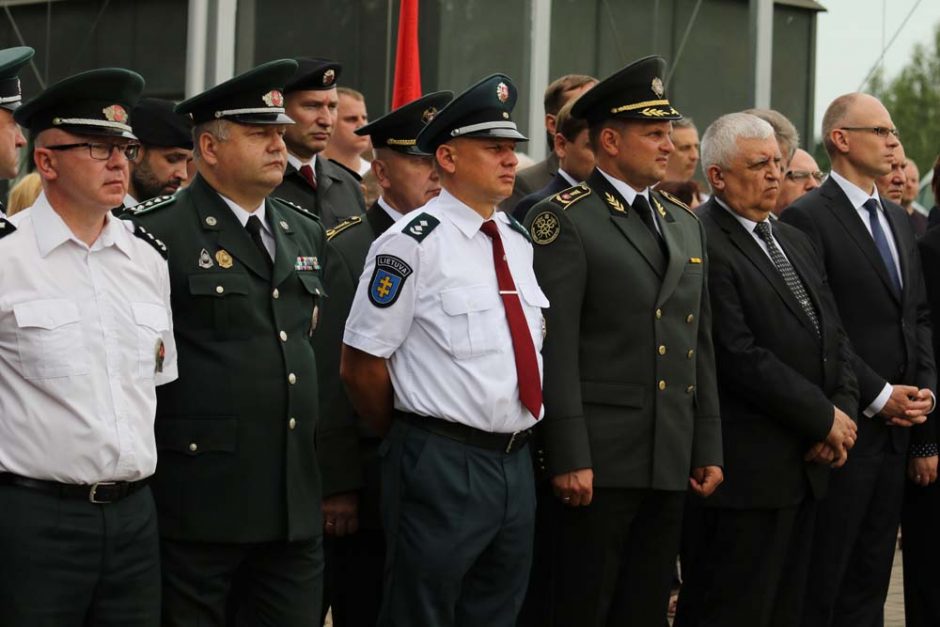 Prezidentė: Medininkų žudynių auka įpareigoja būti budriems 