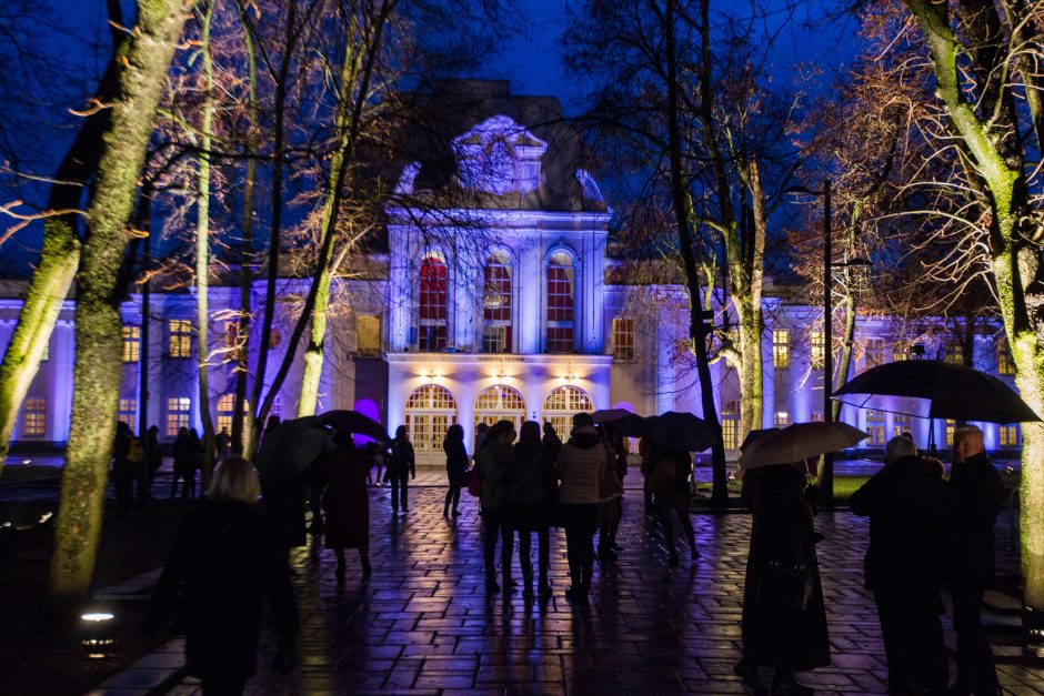 Muzikinis teatras nušvito naujomis spalvomis