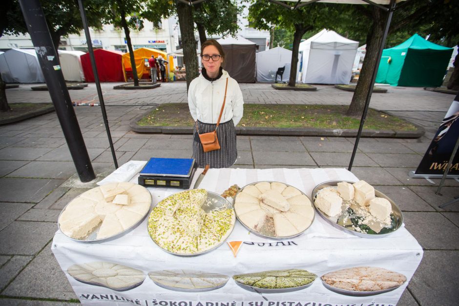 Prasidėjusi rudens mugė – su karatė elementais ir knygų mainais (programa)