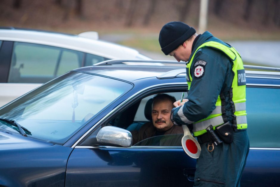 Daugiau nei trečdalis greitį viršijusių vairuotuojų – su BMW