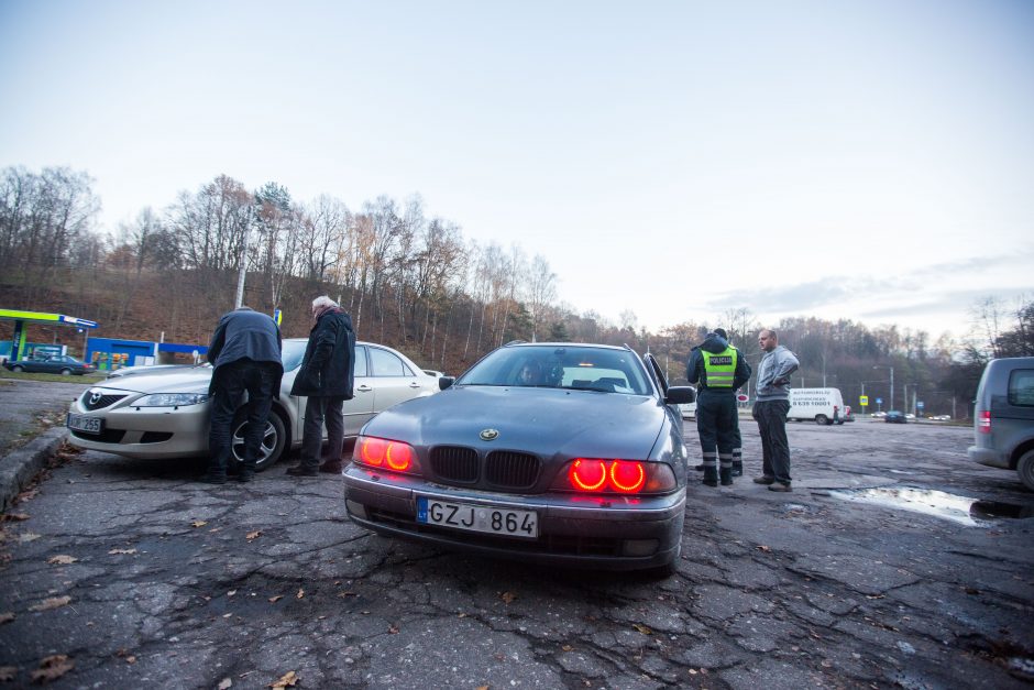 Daugiau nei trečdalis greitį viršijusių vairuotuojų – su BMW