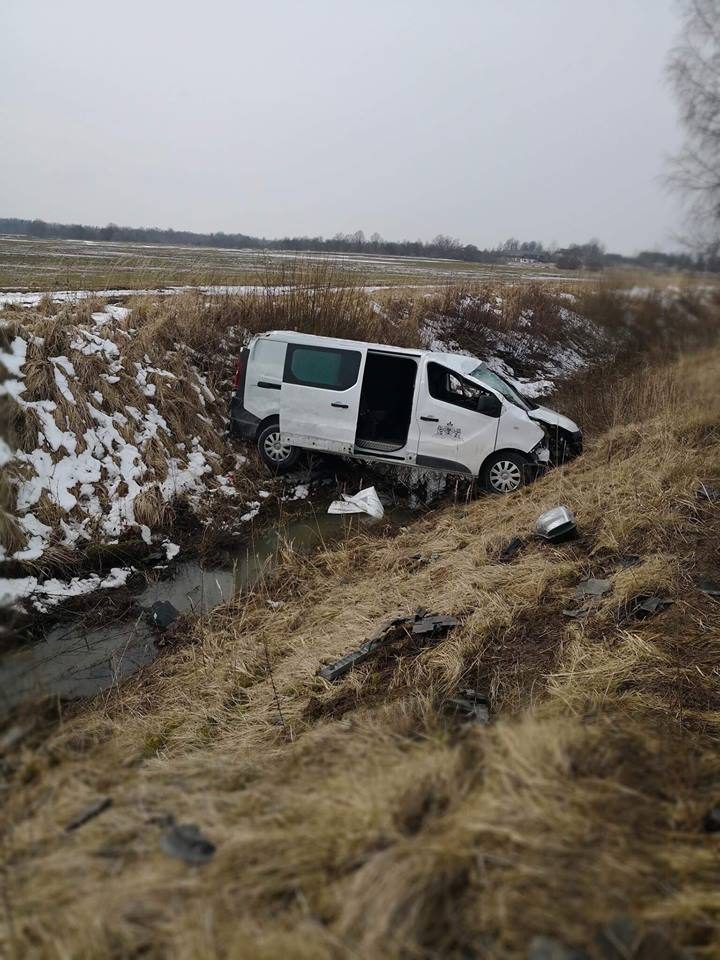 Griovyje atsidūrė katafalkas: morgo sargas vyko linksmintis