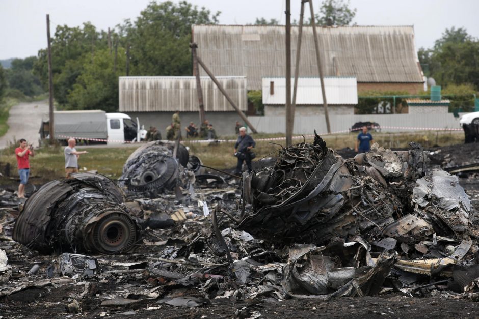 Olandija: dalies MH17 katastrofos aukų palaikų galbūt niekada nepavyks surasti