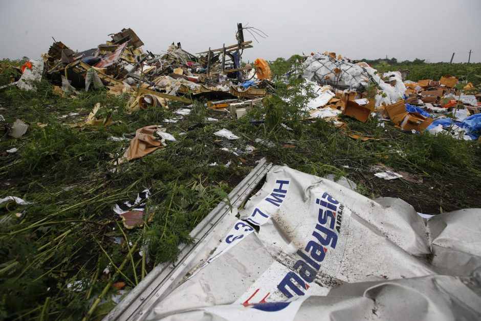 Olandija: dalies MH17 katastrofos aukų palaikų galbūt niekada nepavyks surasti