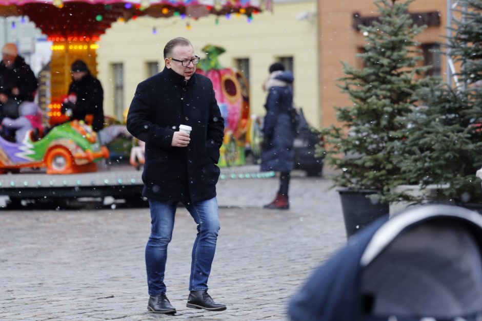 Žvejų ir jūrininkų vaišių neliko per valandą