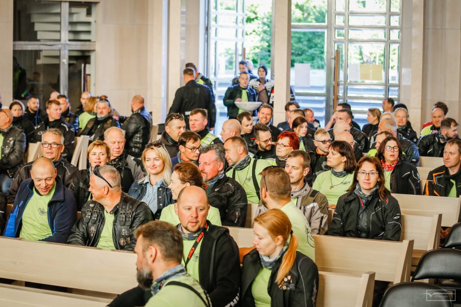 Į vilties žygį leidosi daugiau nei šimtas motociklininkų