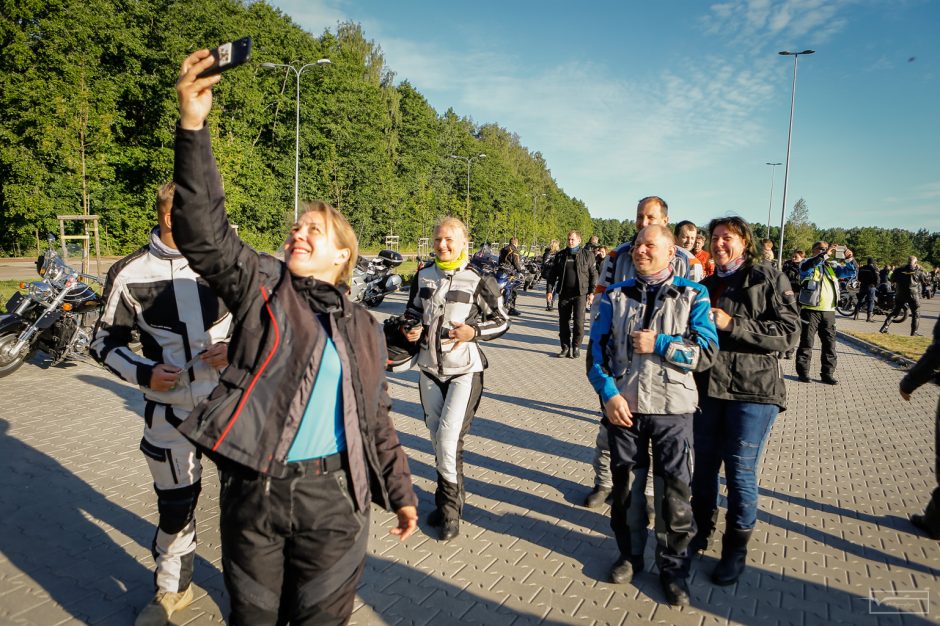 Į vilties žygį leidosi daugiau nei šimtas motociklininkų