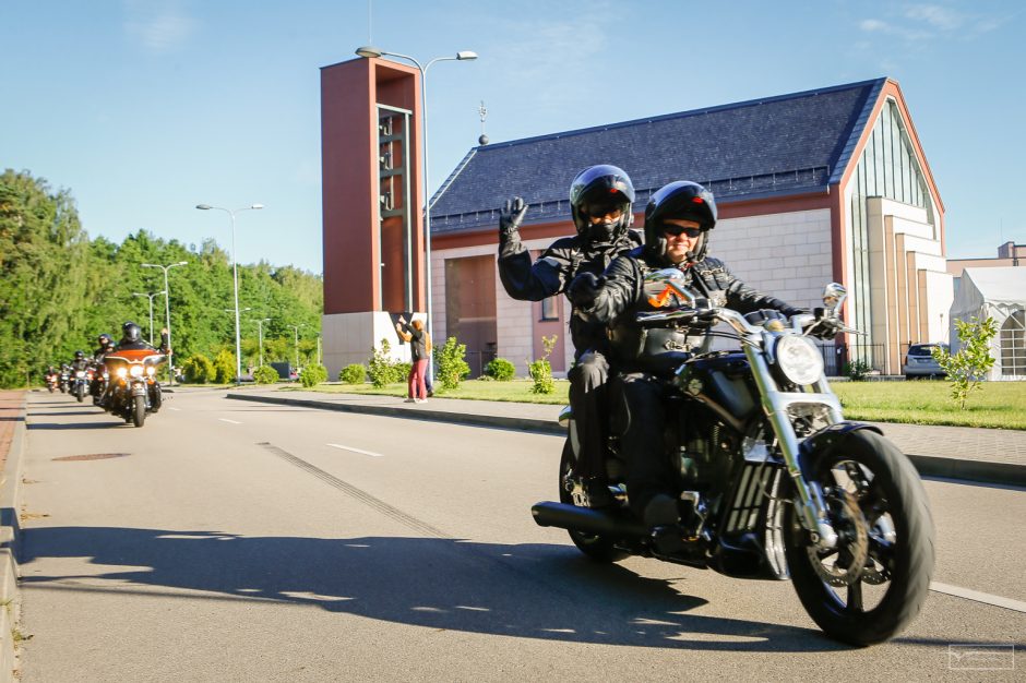 Į vilties žygį leidosi daugiau nei šimtas motociklininkų