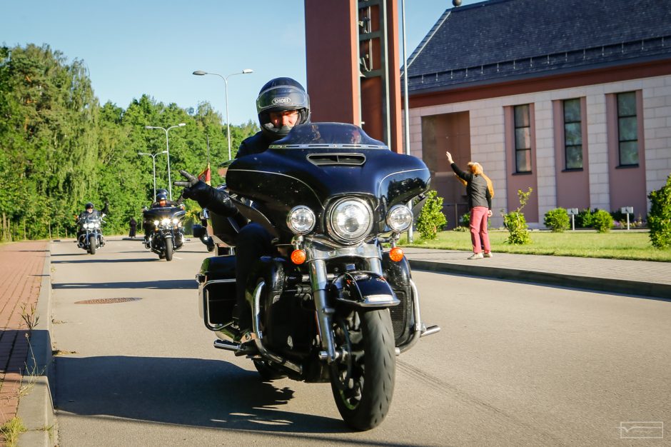 Į vilties žygį leidosi daugiau nei šimtas motociklininkų