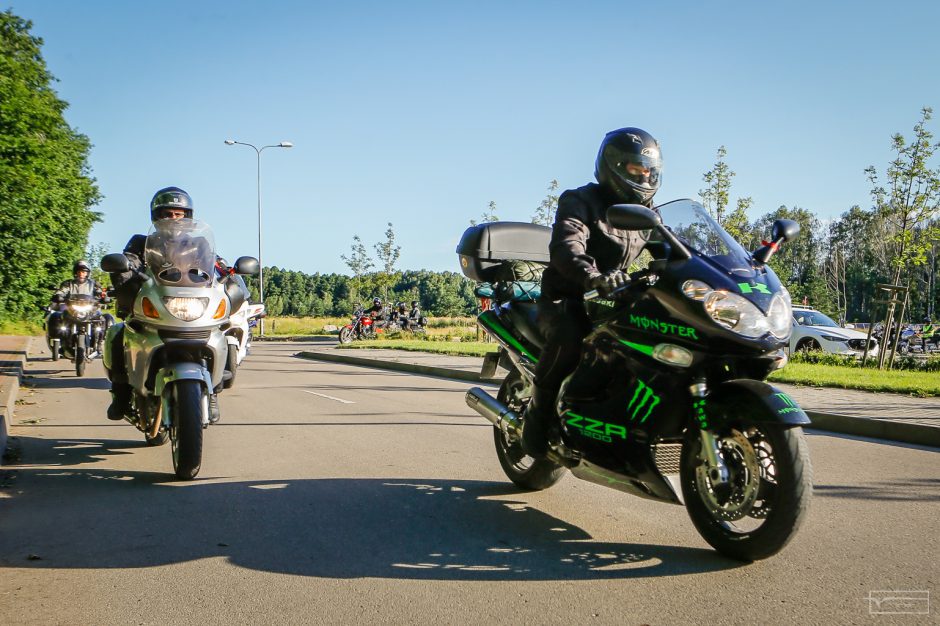 Į vilties žygį leidosi daugiau nei šimtas motociklininkų