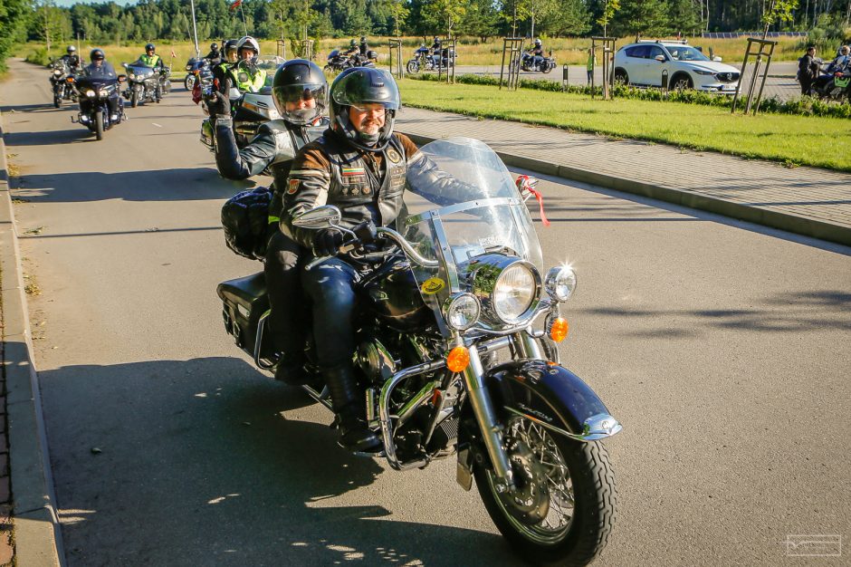 Į vilties žygį leidosi daugiau nei šimtas motociklininkų