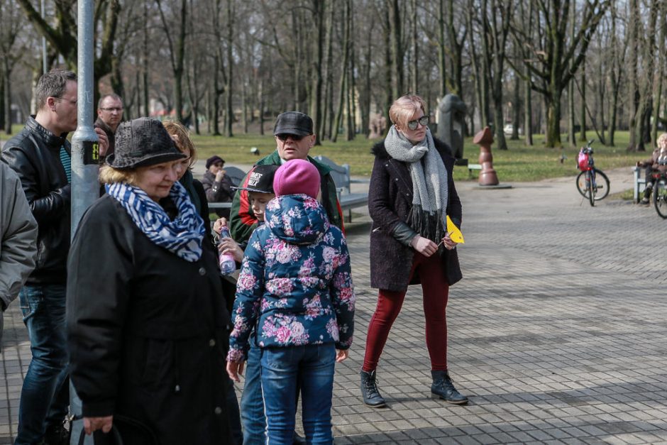 Į Skulptūrų parką sukvietė „Vynerio arbatėlė“