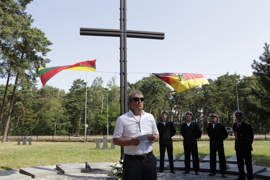 Kritusiems kariams – santūrus kapų tvarkytojų paminėjimas