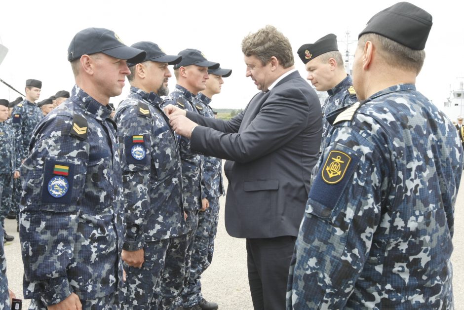 Kariai išgelbėjo per tūkstantį gyvybių