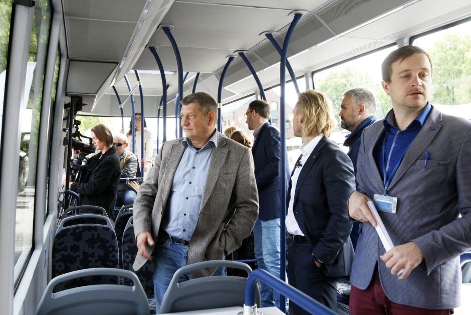 Elektrinių autobusų pirkimas sukėlė klausimų