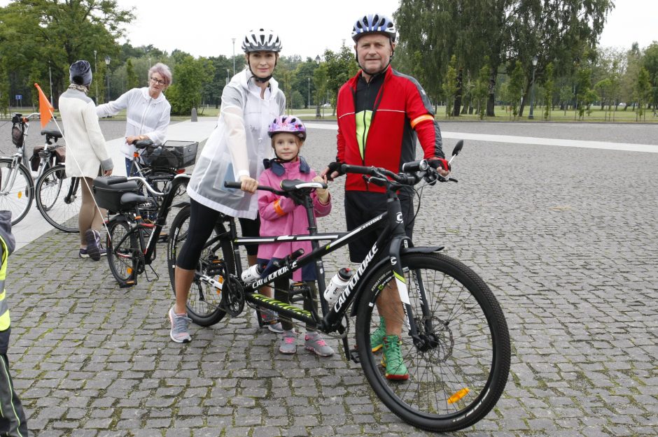 Savižudybių prevencijos dieną paminėjo dviračių žygiu