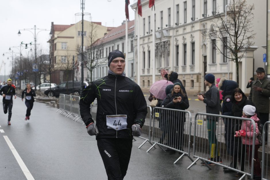 Laisvės gynėjų dienos bėgime N. Ruzveltas ir U. Žvinklytė apgynė nugalėtojų titulus