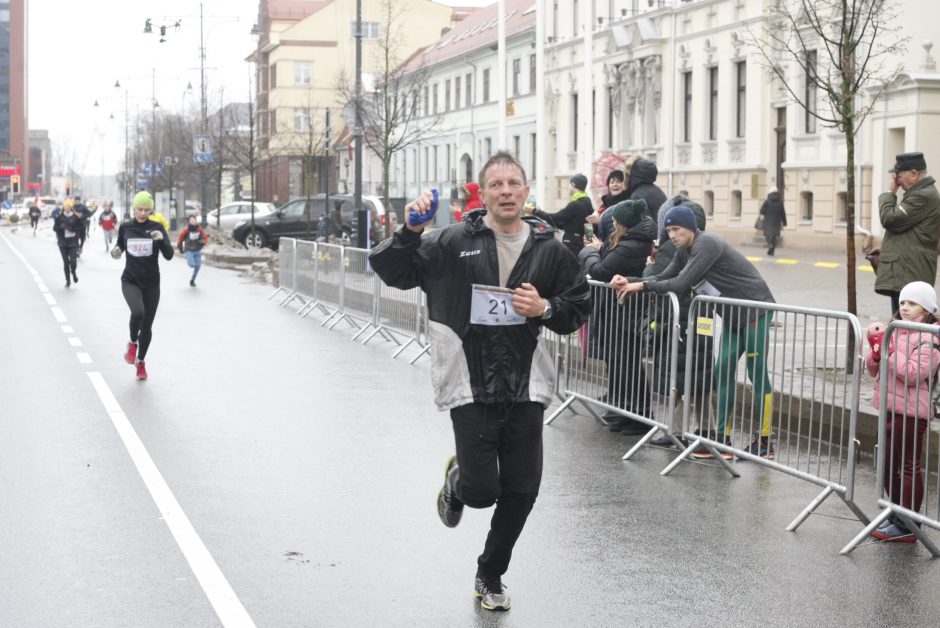 Laisvės gynėjų dienos bėgime N. Ruzveltas ir U. Žvinklytė apgynė nugalėtojų titulus