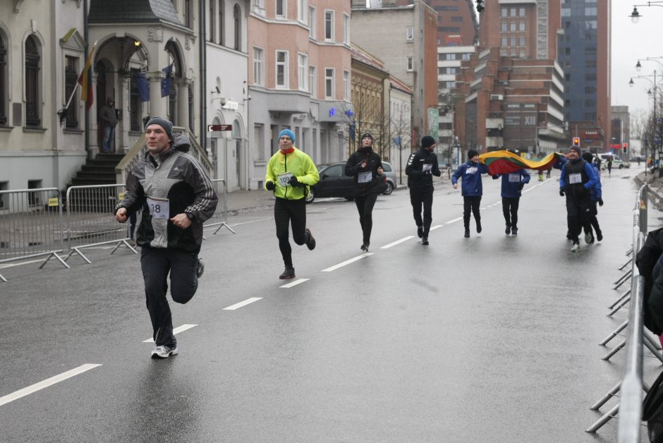 Laisvės gynėjų dienos bėgime N. Ruzveltas ir U. Žvinklytė apgynė nugalėtojų titulus