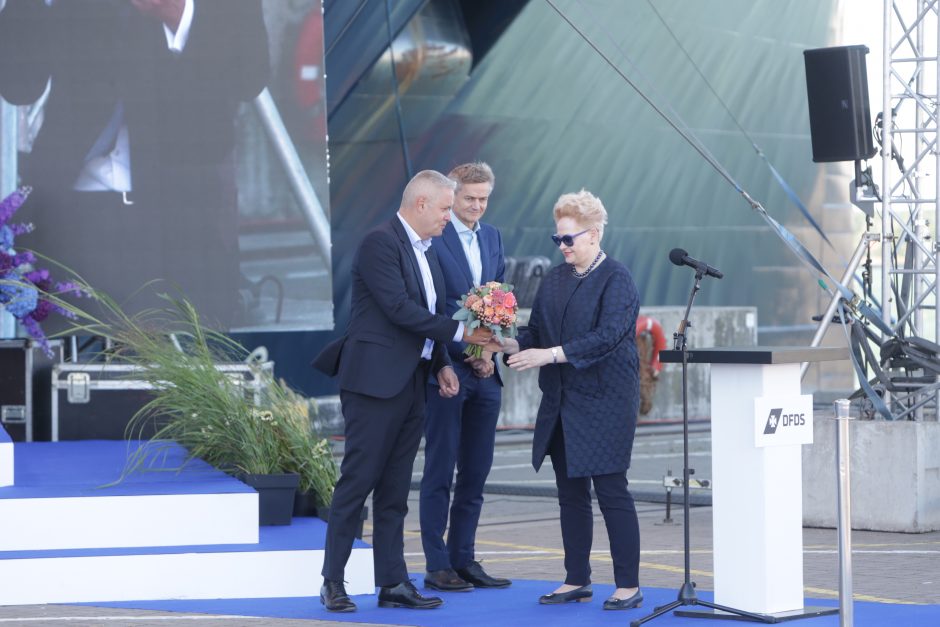 Prezidentė D. Grybauskaitė pakrikštijo naująjį danų kompanijos laivą