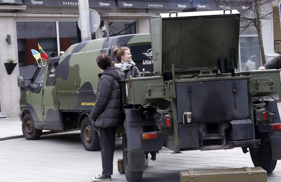 Kovojant prieš Rusiją  – vertingi visi ginklai: kauniečiai kviečiami „išleisti grikius į karą“