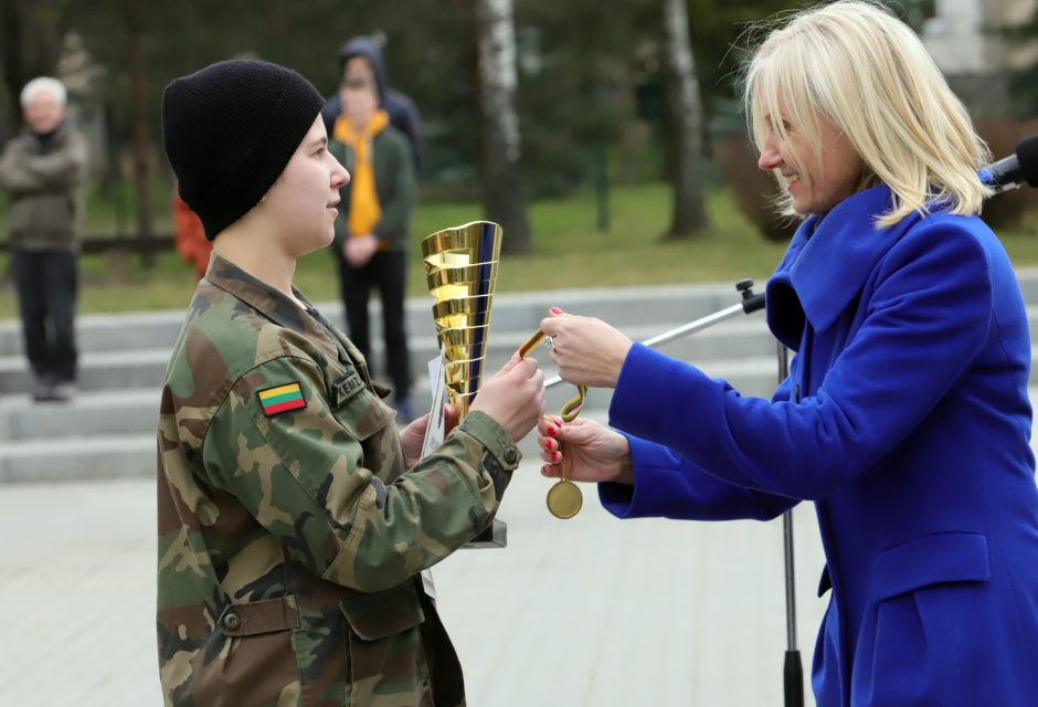 JAV karių dovana Kauno kadetams – įrengta sporto salė