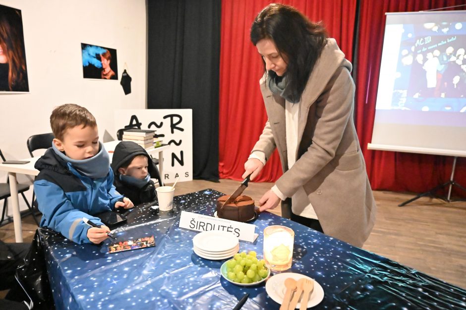 Jaunas teatras ARTYN smagiai atšventė gimtadienį