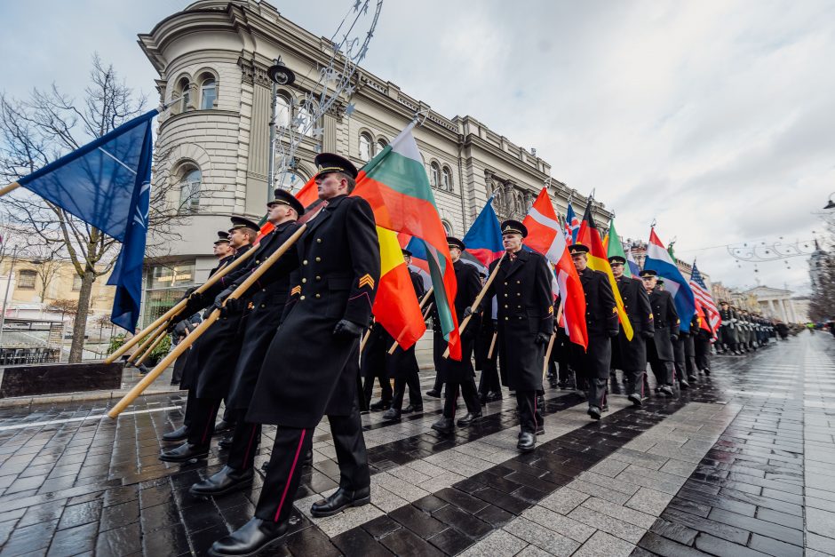 Vilniuje – Lietuvos kariuomenės dienos rikiuotė ir karių paradas