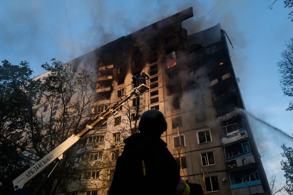 Charkivo bombardavimas: 7 žmonės žuvo, 97 sužeisti, tarp jų – 22 vaikai