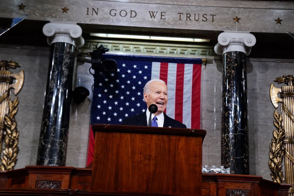 Metinėje J. Bideno kalboje – priekaištai D. Trumpui ir perspėjimas apie demokratijai iškilusį pavojų