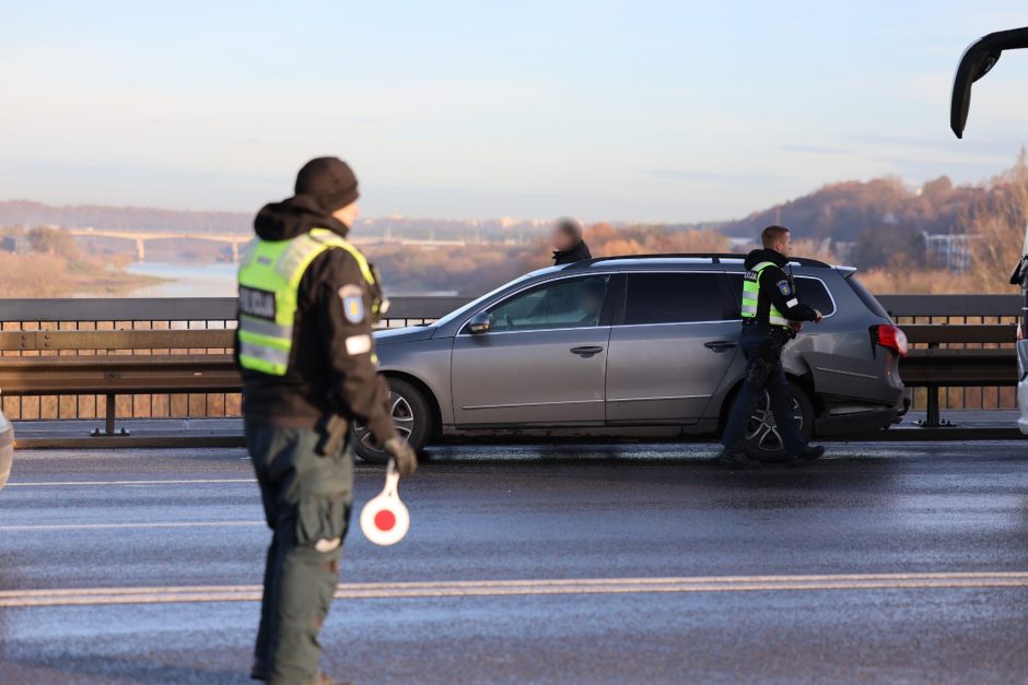 Kaune – automobilių avarijos ir spūstys