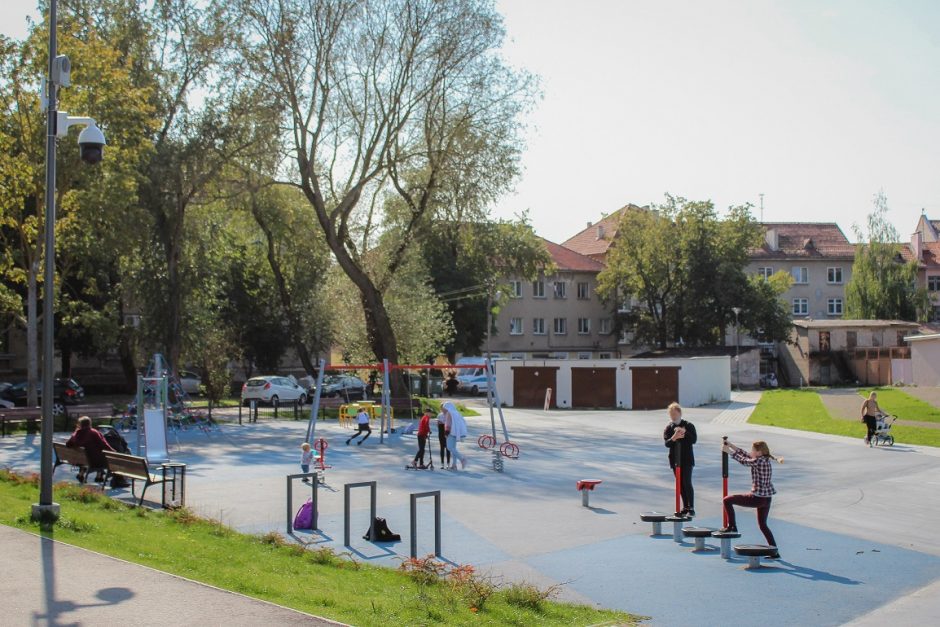 Baigiami darbai Jono kalnelyje: įkurtos naujos poilsio ir laisvalaikio erdvės