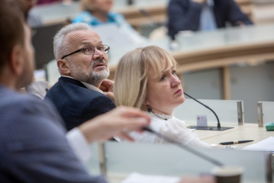 Svarbus žingsnis viešųjų pirkimų pertvarkymo strategijoje: pradedama ruoštis profesionalų paieškoms