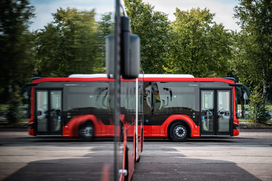 „Kauno autobusai“ 90 metų kelyje: nuo dešimties autobusų iki 44 mln. keleivių