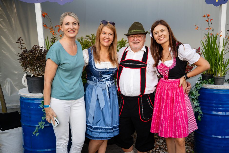 Praūžė „Volfas Engelman Oktoberfestas“: šventinis ritualas, bavariškos tradicijos ir princo vizitas