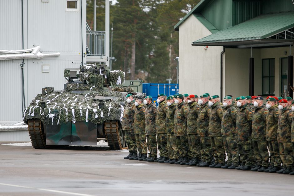 A. Anušauskas: sveikiname NATO sprendimus padidinti pajėgų parengtį