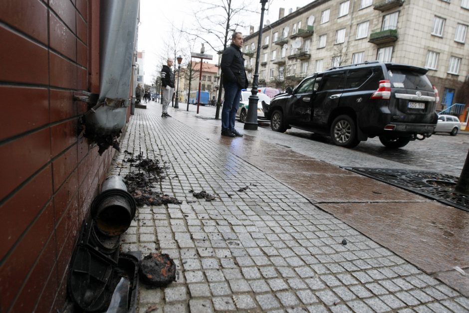 Klaipėdos senamiestyje – netikėta dviejų visureigių avarija