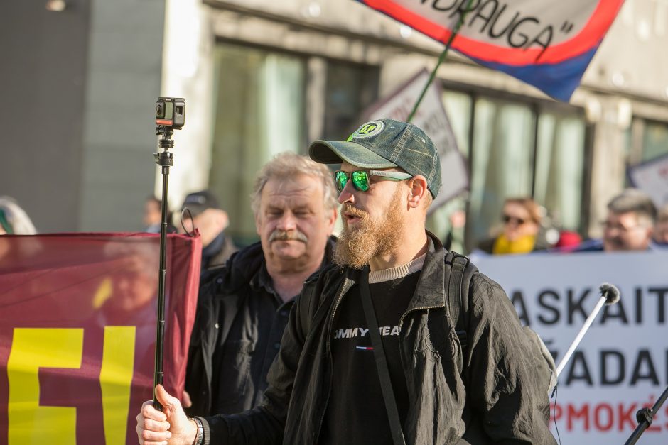 Kaune – reikalavimai mažinti skurdą: „Mums nereikia trupinių nuo jūsų stalo“