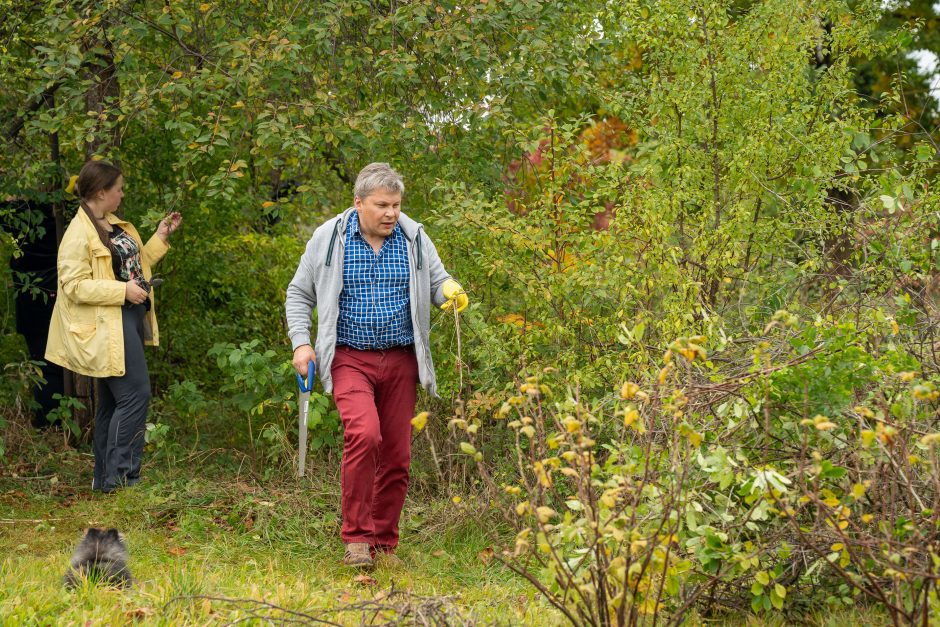 Talka VIII forte: moksleiviai vietą vadavo nuo istorinių šiukšlių