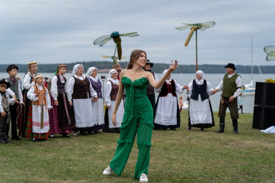 „Pėdos marių dugne“ pristatė laumių legendą