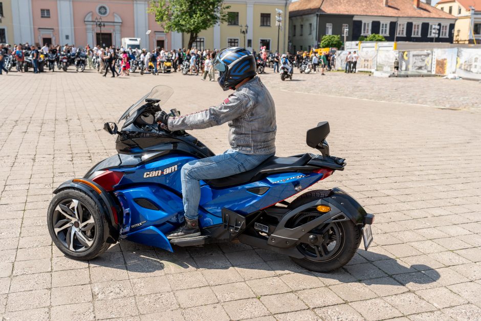 Baikerių paradas: Kaunas prisipildė motociklų gausmo