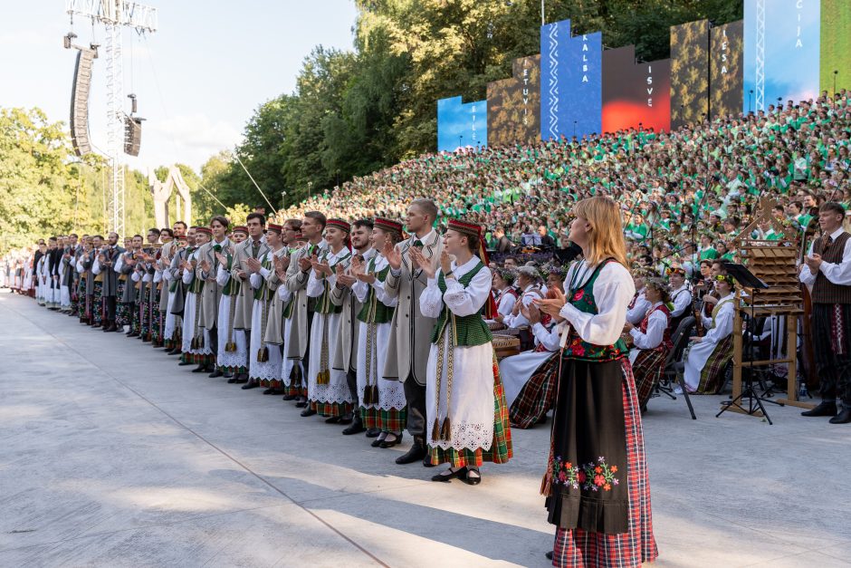 Kaune nugriaudėjo šimtoji Dainų šventė: užplūstančios emocijos niekam neprilygsta