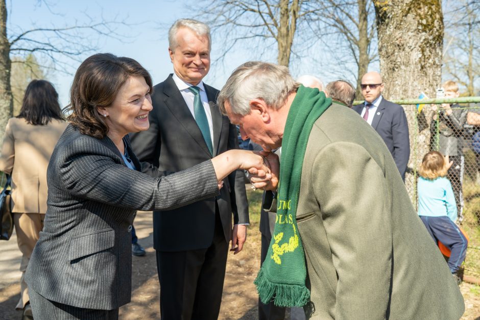 Pasodintas „Ukrainos aukų atminties ąžuolynas“