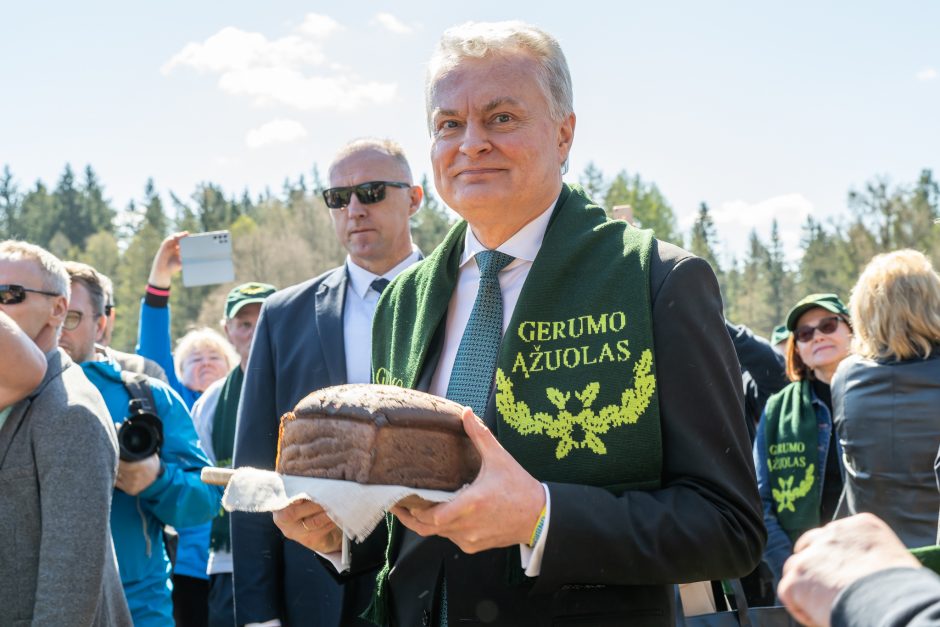 Pasodintas „Ukrainos aukų atminties ąžuolynas“