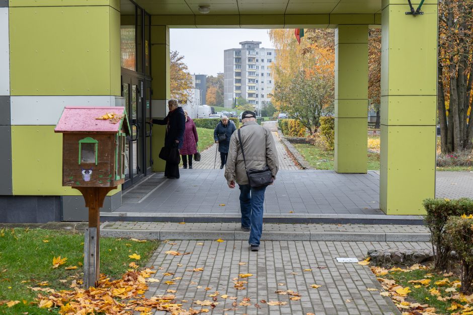 Kauniečiams renkantis prie balsadėžių vienam rinkėjui prireikė medikų