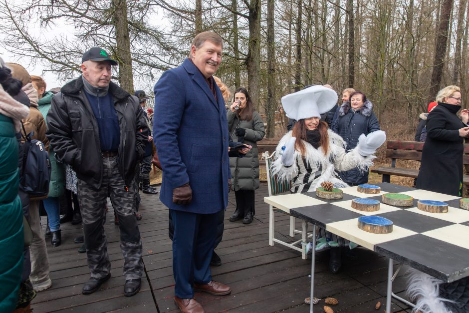 Atnaujintu Kadagių slėniu besidžiaugantys lankytojai: pasiilgome tikro pasivaikščiojimo