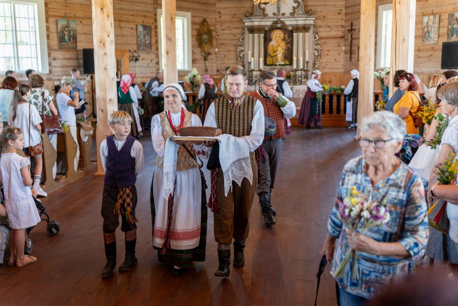 Žolinė Rumšiškėse: nuo pievų puokščių, iki kelionių laiku