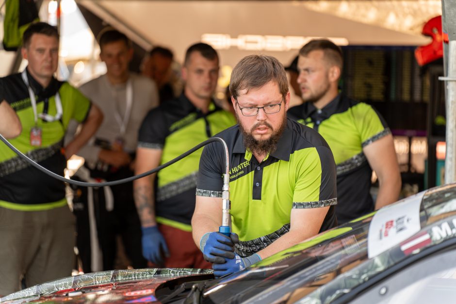 Lieka vos keli ratai iki „Aurum 1006 km lenktynių“ finišo!