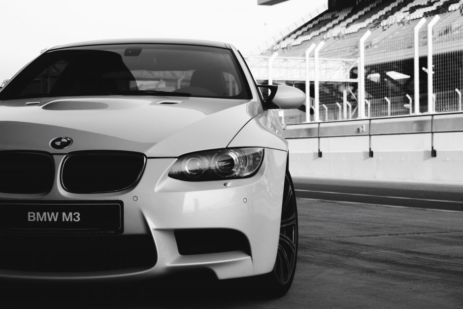 „BMW M3“ istorija: kaip paprastas bei primityvus automobilis tapo visų geidžiamu sportiniu modeliu?