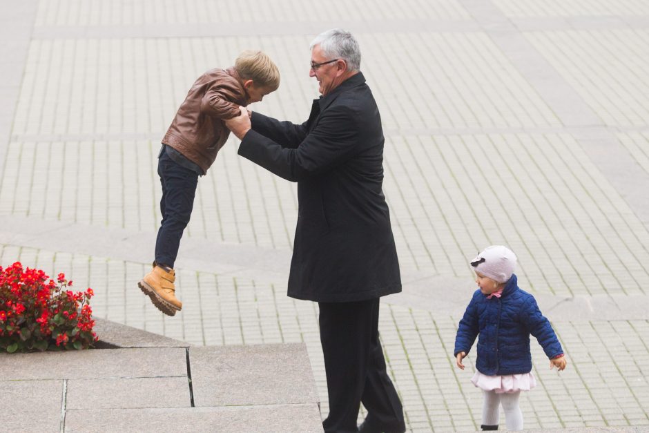 Sidabrą laimėję krepšininkai pasipuošė ordinais